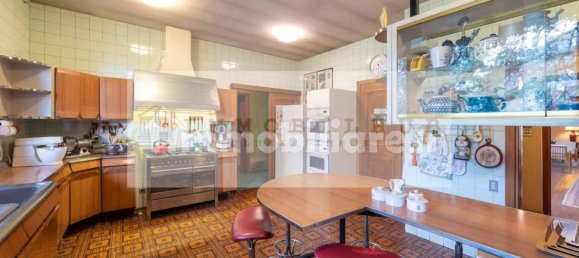 7 bedrooms Villa in Carate Brianza, Italy No. 314348 8