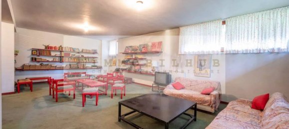 7 bedrooms Villa in Carate Brianza, Italy No. 314348 26