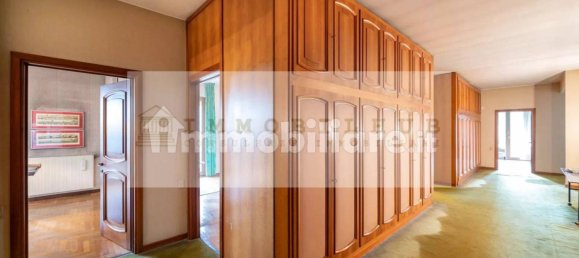 7 bedrooms Villa in Carate Brianza, Italy No. 314348 12