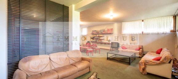 7 bedrooms Villa in Carate Brianza, Italy No. 314348 27