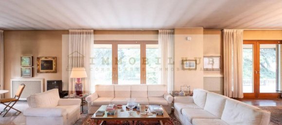 7 bedrooms Villa in Carate Brianza, Italy No. 314348 6