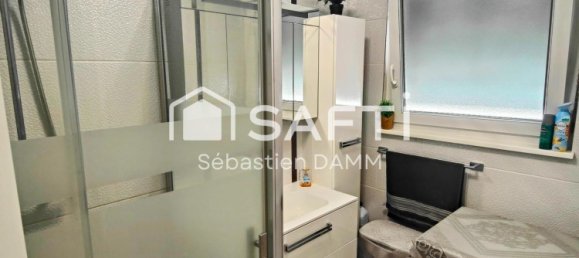 3 Schlafzimmer Wohnung in Mulhouse, France, Nr. 244635 6