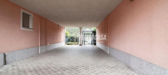 Apartamento de 2 habitaciónes en Vaprio d'Adda, Italy No. 235608 24
