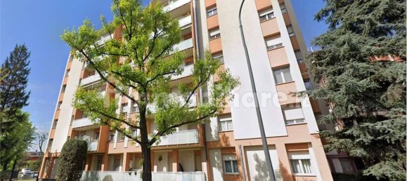 Квартира с 21 спальней в Милан, Италия № 267023 2