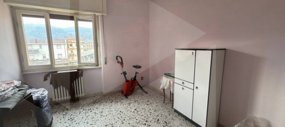 4-salle Appartement à Avezzano, Italy No. 32811 24
