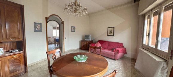 4-salle Appartement à Avezzano, Italy No. 32811 4