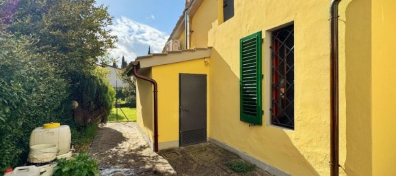 3 bedrooms House in Poggio a Caiano, Italy No. 319739 7
