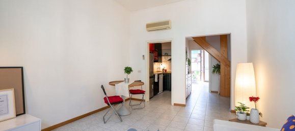 3 bedrooms Duplex in Florence, Italy No. 317663 9