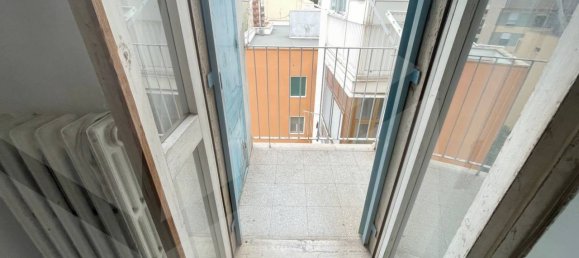 1 Schlafzimmer Penthouse in Bari, Italy, Nr. 22052 8