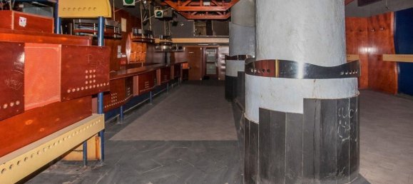 Коммерческая недвижимость 251м² в Бургос, Испания № 80264 18