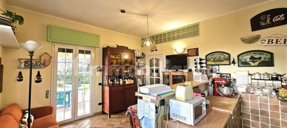 5 Schlafzimmer Villa in Montignoso, Italy, Nr. 237333 23