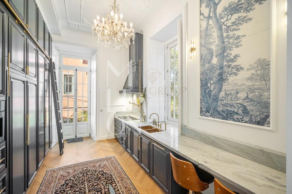 Дом с 6 спальнями в Синтра, Португалия № 128484