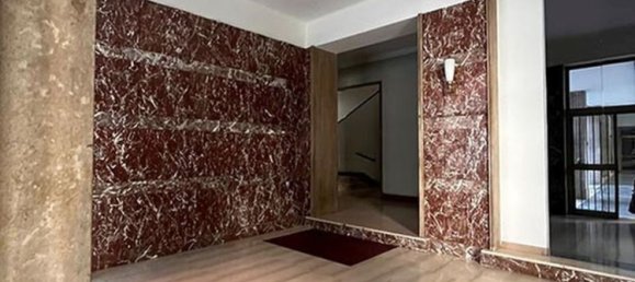 2 rooms Apartment in Rome, Italy No. 16976 2