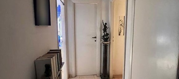 2 rooms Apartment in Rome, Italy No. 16976 6