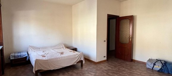 5 bedrooms Apartment in Barcellona Pozzo di Gotto, Italy No. 322536 32