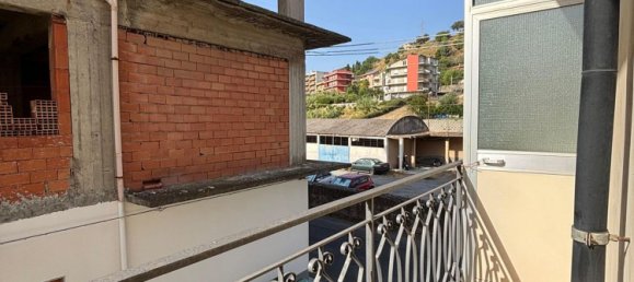 5 bedrooms Apartment in Barcellona Pozzo di Gotto, Italy No. 322536 2