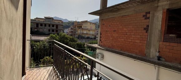 5 bedrooms Apartment in Barcellona Pozzo di Gotto, Italy No. 322536 3