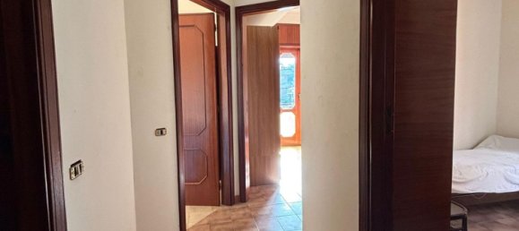5 bedrooms Apartment in Barcellona Pozzo di Gotto, Italy No. 322536 4