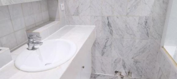 2 chambres Appartement à Paris, France No. 166627 4