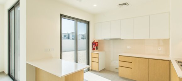 4 bedrooms Villa in Dubai South (Dubai World Central), UAE No. 3015 5