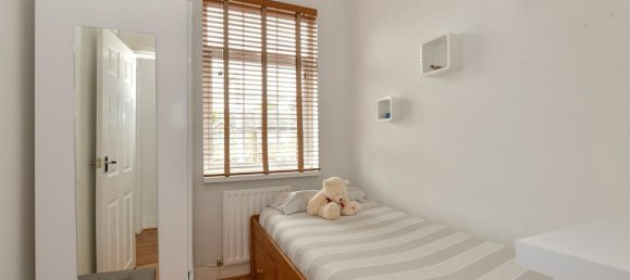 3 bedrooms House in Walthamstow, United Kingdom No. 4007 7