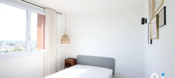 2 Schlafzimmer Wohnung in Orleans, France, Nr. 69090 5