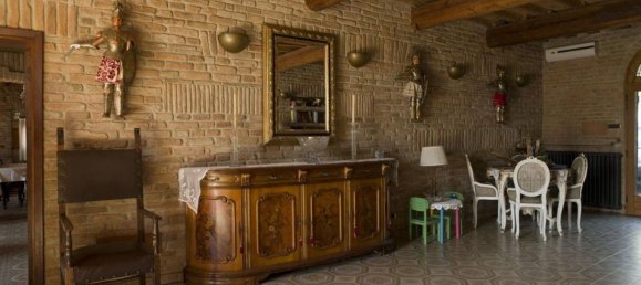 15 bedrooms House in Ferrara, Italy No. 374873 17