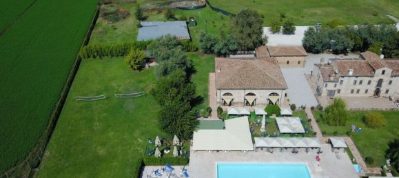 15 bedrooms House in Ferrara, Italy No. 374873 3