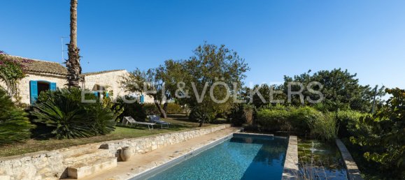 6 bedrooms House in Modica, Italy No. 131948 17