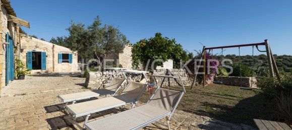 6 bedrooms House in Modica, Italy No. 131948 26