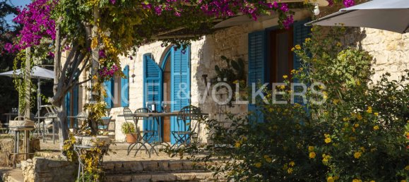 6 bedrooms House in Modica, Italy No. 131948 22