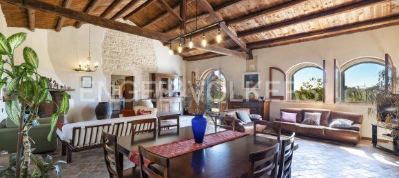 6 bedrooms House in Modica, Italy No. 131948 5