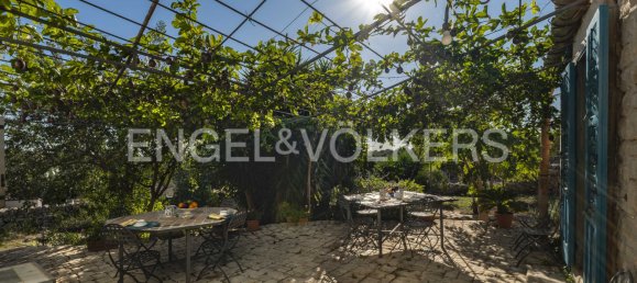 6 bedrooms House in Modica, Italy No. 131948 23