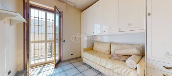 Квартира с 2 спальнями в Бари, Италия № 90071 10