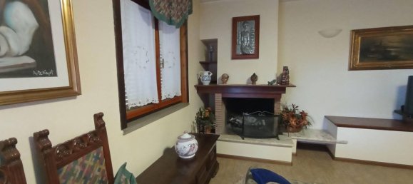 5 Schlafzimmer Haus in Terni, Italy, Nr. 316875 20