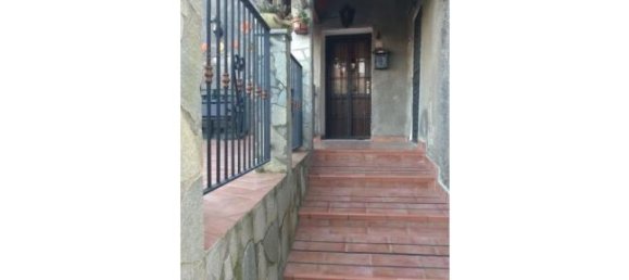 5 rooms House in Vezzi Portio, Italy No. 253603 2