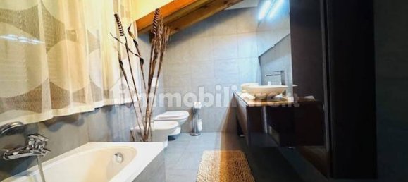 3 bedrooms Villa in Villa Guardia, Italy No. 273601 20