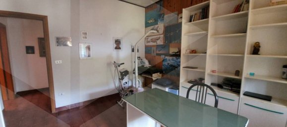 7-salle Appartement à Vico del Gargano, Italy No. 24164 6
