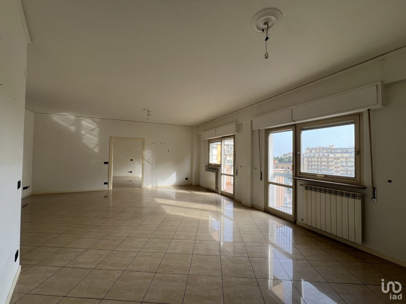 3 bedrooms Apartment in Palermo, Italy No. 232490