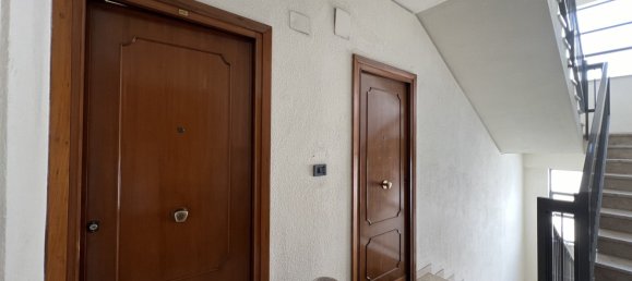 3 bedrooms Apartment in Palermo, Italy No. 232490 3