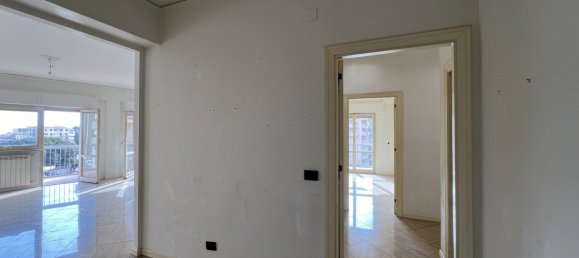 3 bedrooms Apartment in Palermo, Italy No. 232490 14
