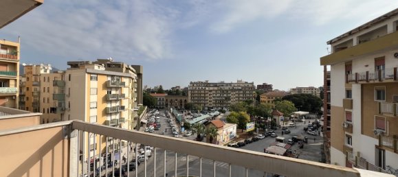 3 bedrooms Apartment in Palermo, Italy No. 232490 12