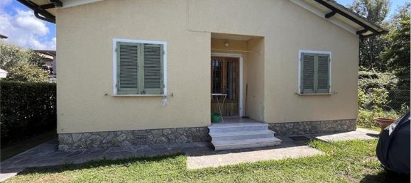 2 bedrooms Villa in Forte dei Marmi, Italy No. 371617 2