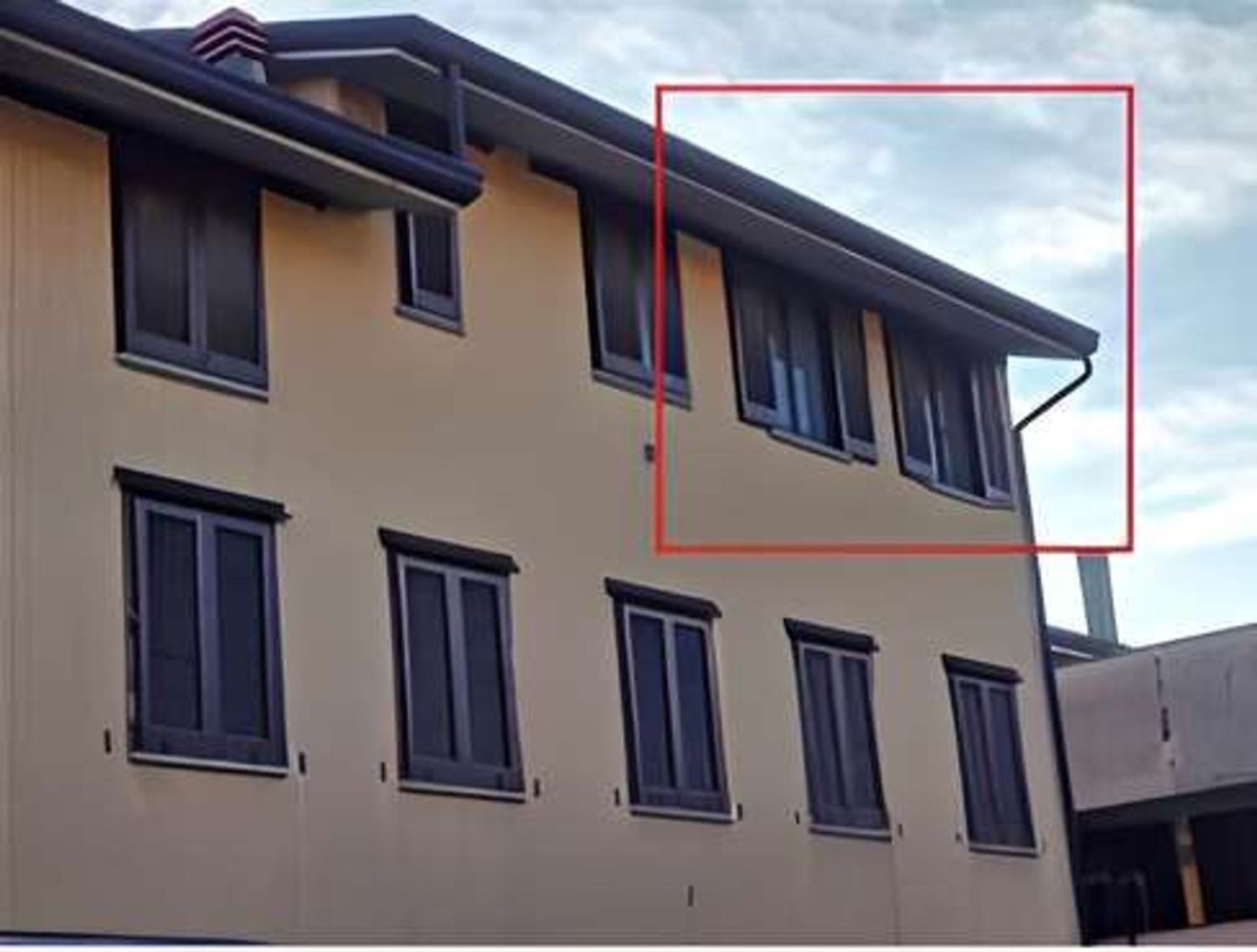 Estudio en Origgio, Italy No. 203798