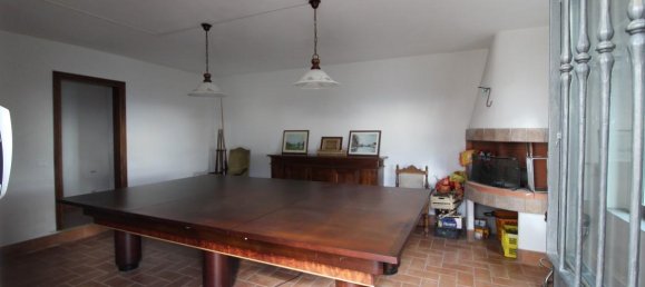 Вилла с 6 комнатами в Лоро Чуффенна, Италия № 234115 25