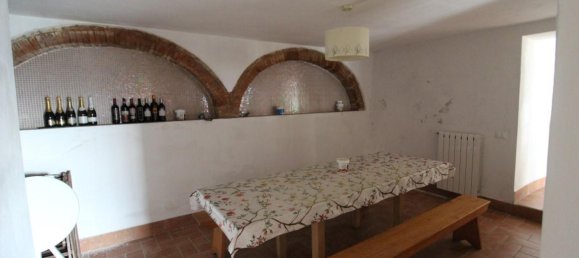 Вилла с 6 комнатами в Лоро Чуффенна, Италия № 234115 6