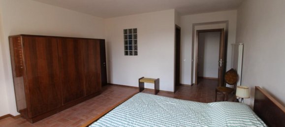 Вилла с 6 комнатами в Лоро Чуффенна, Италия № 234115 24