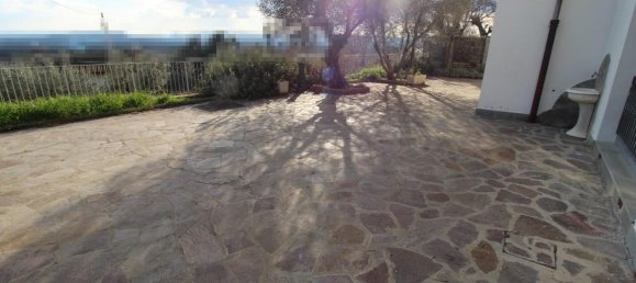 Вилла с 6 комнатами в Лоро Чуффенна, Италия № 234115 35