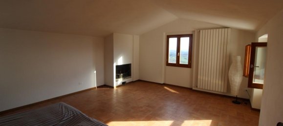 Вилла с 6 комнатами в Лоро Чуффенна, Италия № 234115 28