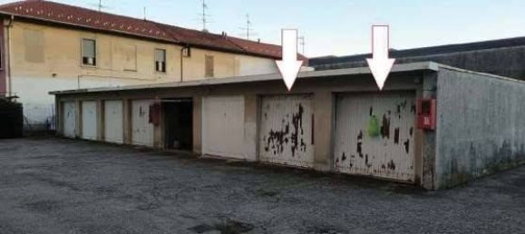 3 bedrooms Apartment in Cardano al Campo, Italy No. 258894 15